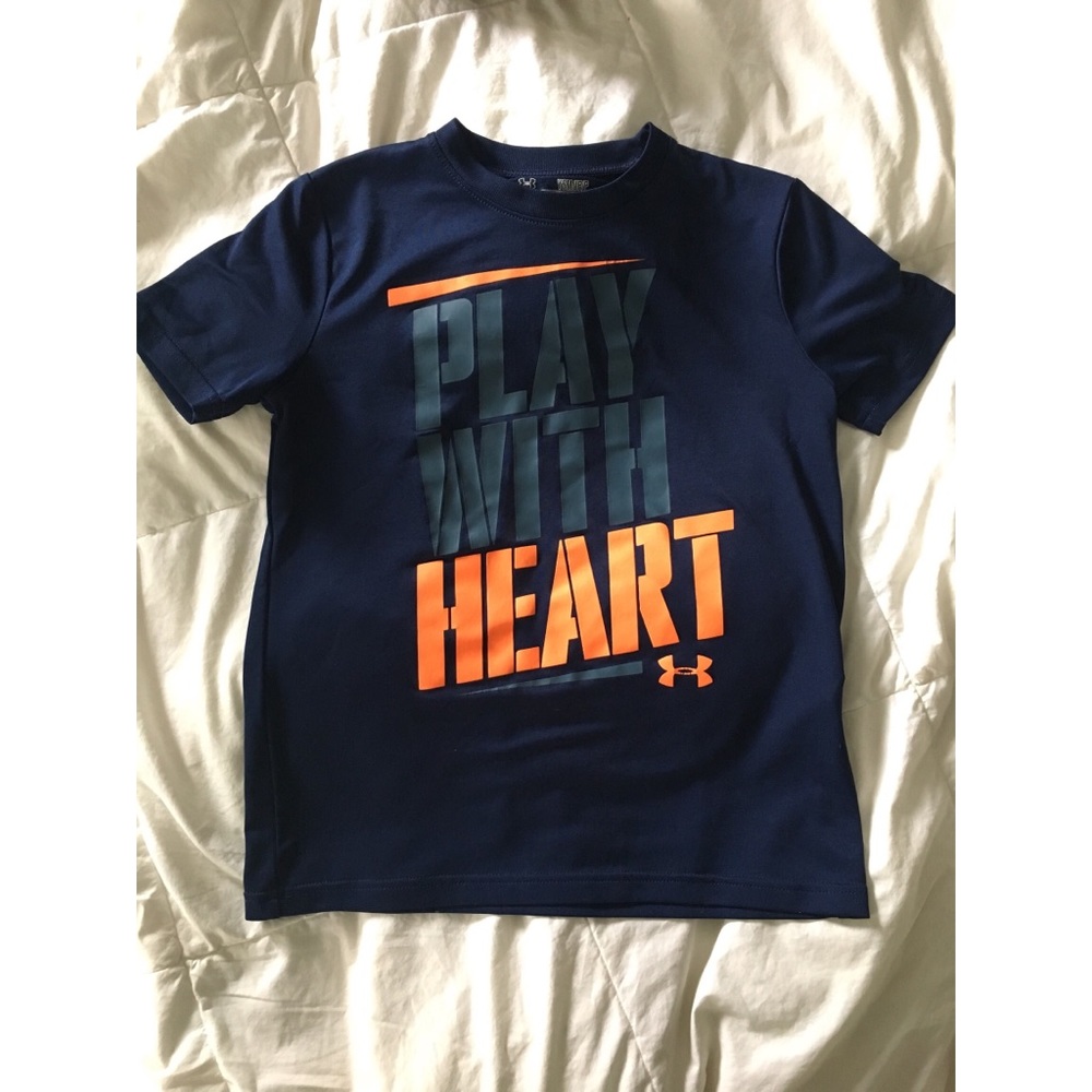 Under Armour Youth Small Boys T-Shirt